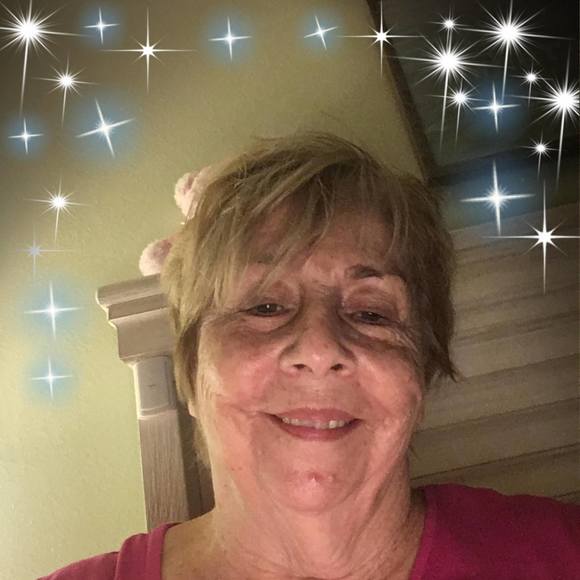 Meet your Posher, Sharon - Picture 1 of 1